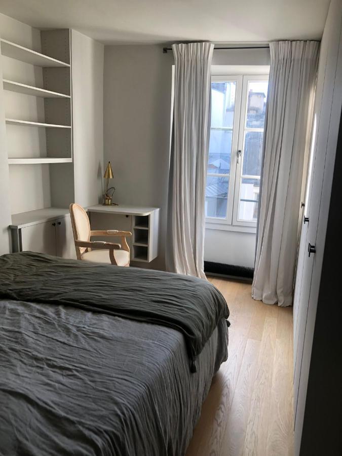 Apartment Saint-Germain Des Pres Paris Bagian luar foto