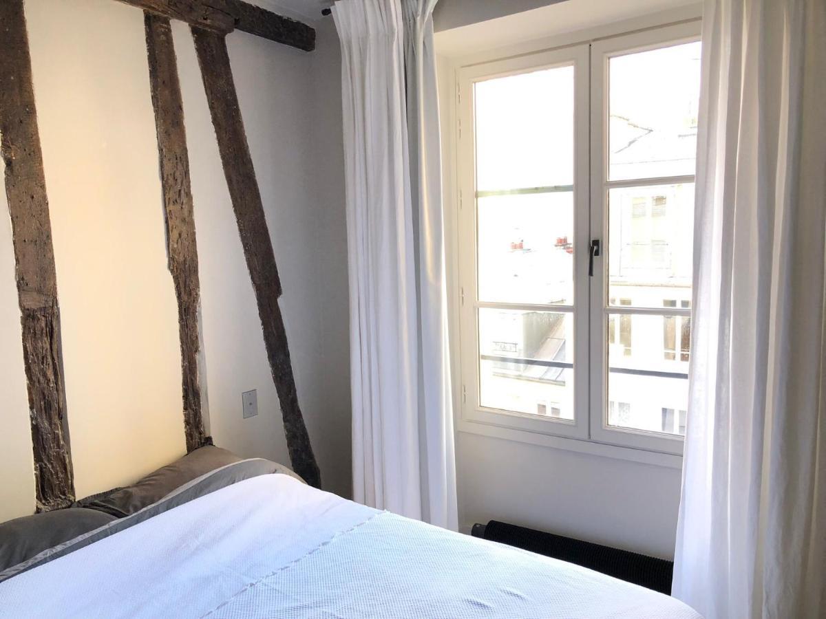 Apartment Saint-Germain Des Pres Paris Bagian luar foto